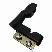 Кронштейн защёлки капота правый Г-образный Freightliner FLC/Century Automann | ТопДизель