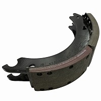 КОЛОДКА тормозная 4702 с накл. к-т 2 шт + р/к пружин LuckTech | ТопДизель